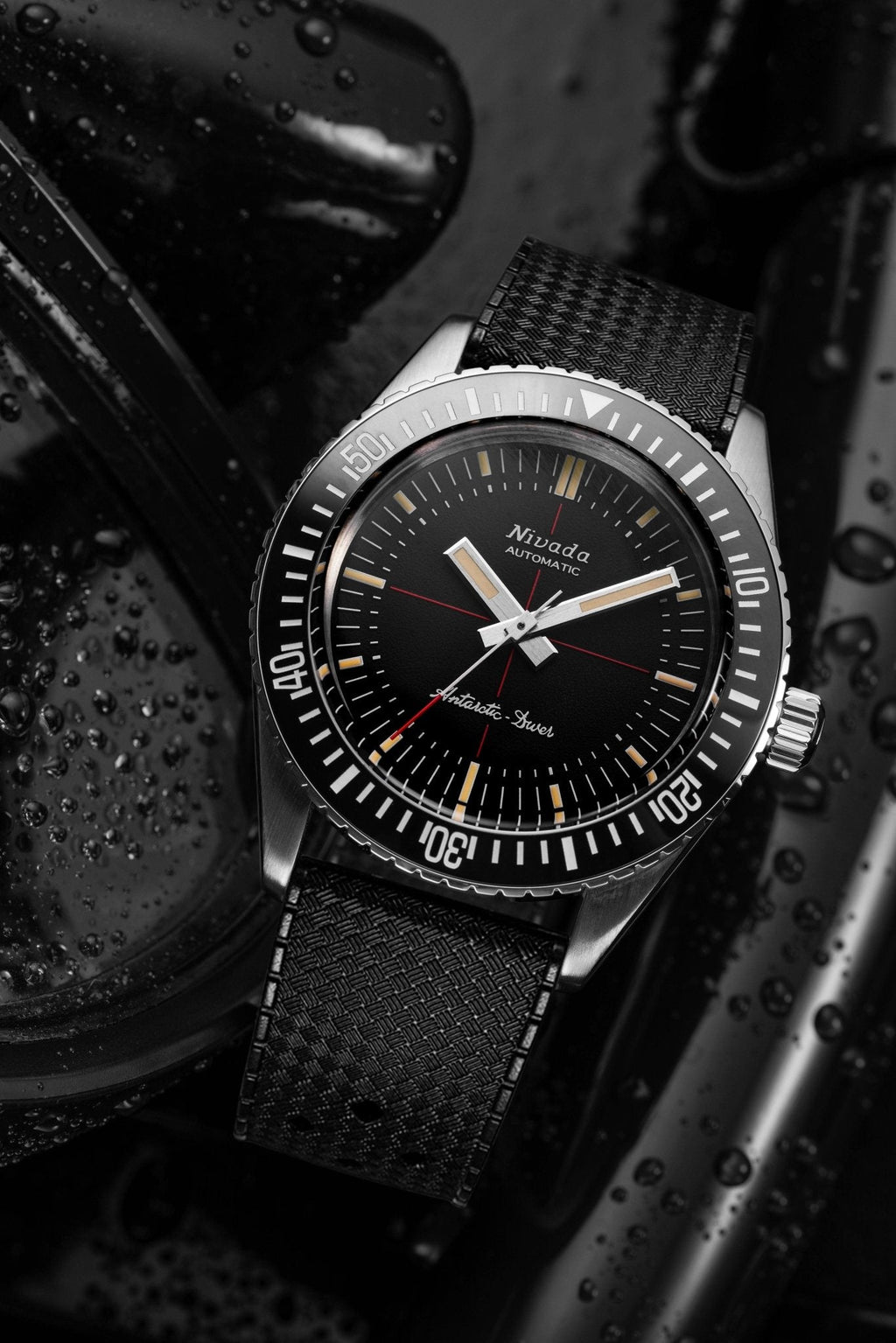 ANTARCTIC DIVER - 38mm